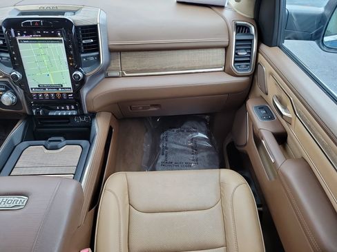 Used 2020 RAM 1500 Limited AWD/4WD image 15
