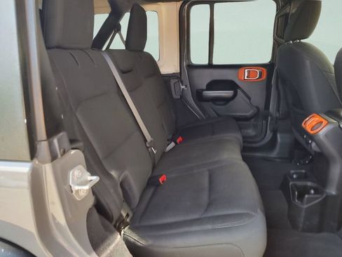 Used 2020 Jeep Wrangler Unlimited Sport S AWD/4WD image 29