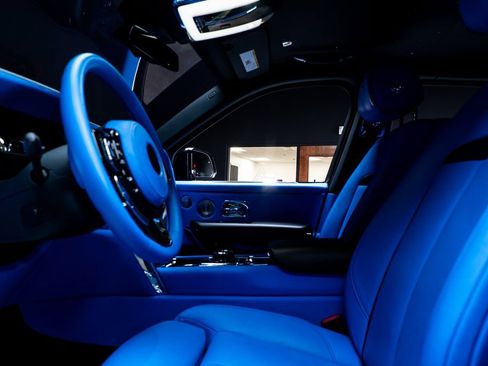 Used 2022 Rolls-Royce Cullinan w/ Cullinan Package AWD/4WD image 28