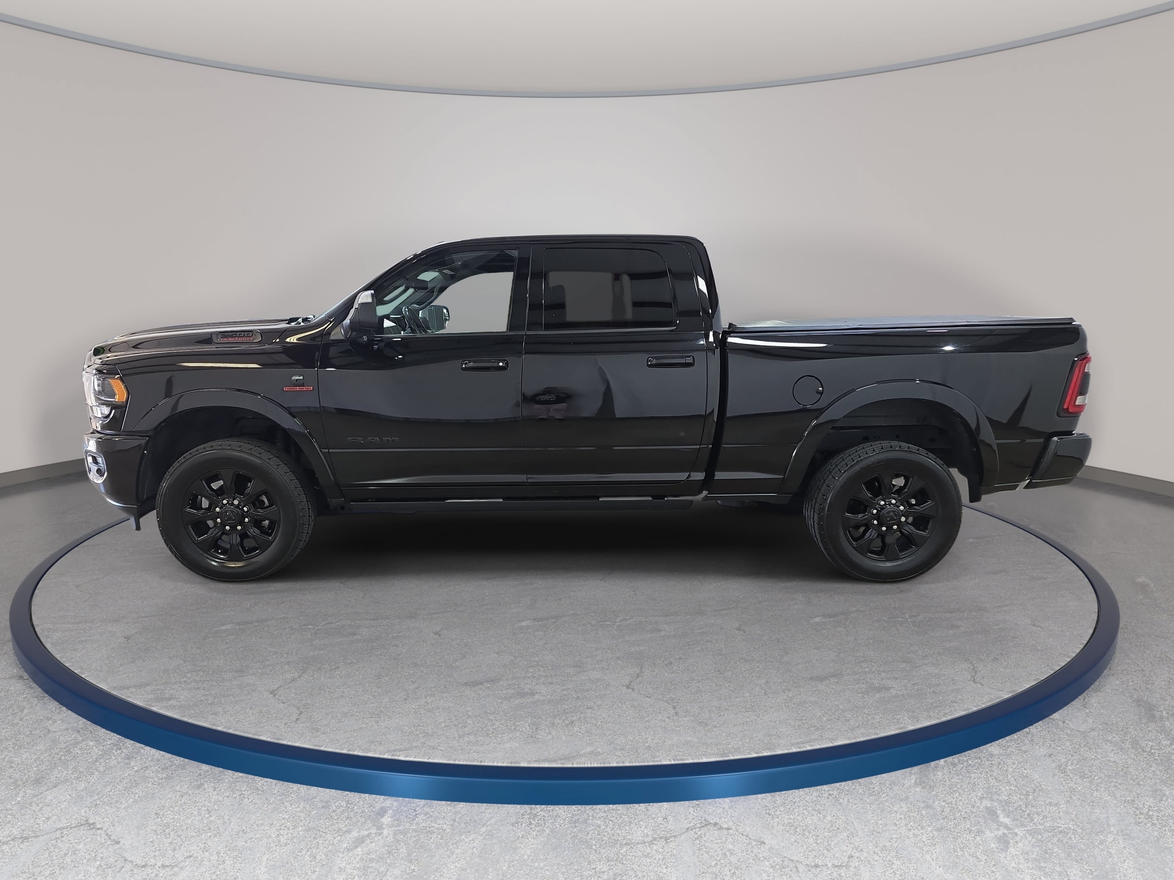 Used 2022 RAM 2500 Limited AWD/4WD image 9