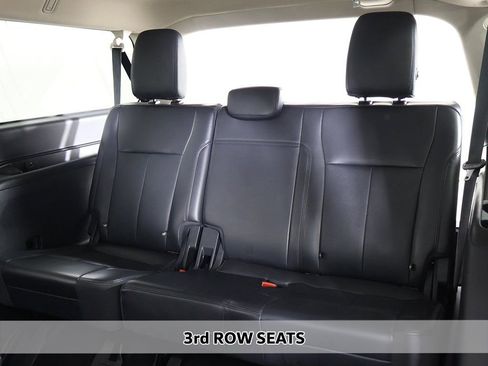 Used 2024 Ford Expedition Max XLT AWD/4WD image 9