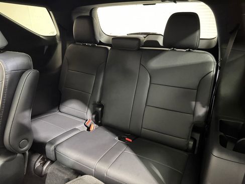 New 2026 Chevrolet Traverse High Country image 13