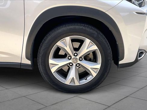 Used 2017 Lexus NX 200t FWD image 8