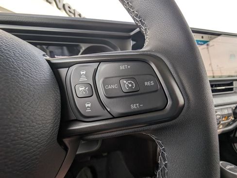 New 2026 Jeep Gladiator Sport image 20