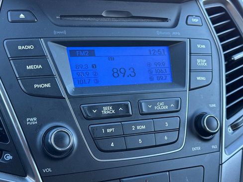 Used 2016 Hyundai Santa Fe Sport image 15