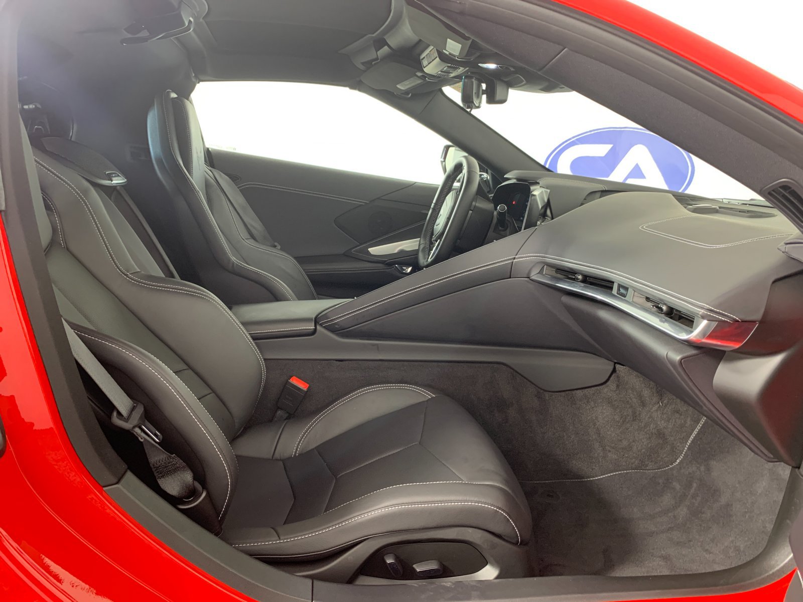 Used 2025 Chevrolet Corvette Stingray Coupe w/ 1LT RWD image 31