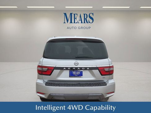 Used 2024 Nissan Armada SL image 5