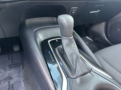 Used 2024 Toyota Corolla LE FWD image 28