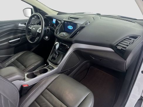 Used 2016 Ford Escape SE w/ SE Leather Comfort Package image 23