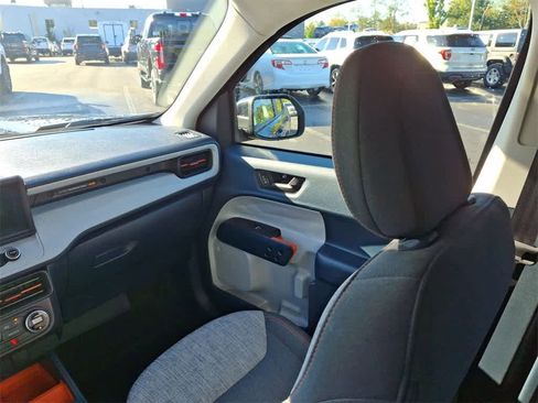 Used 2022 Ford Maverick XLT w/ Equipment Group 300A Standard image 11