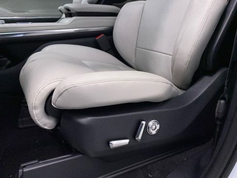 New 2026 Lincoln Navigator L Reserve image 20