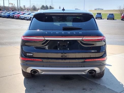 Used 2022 Lincoln Corsair Reserve image 6