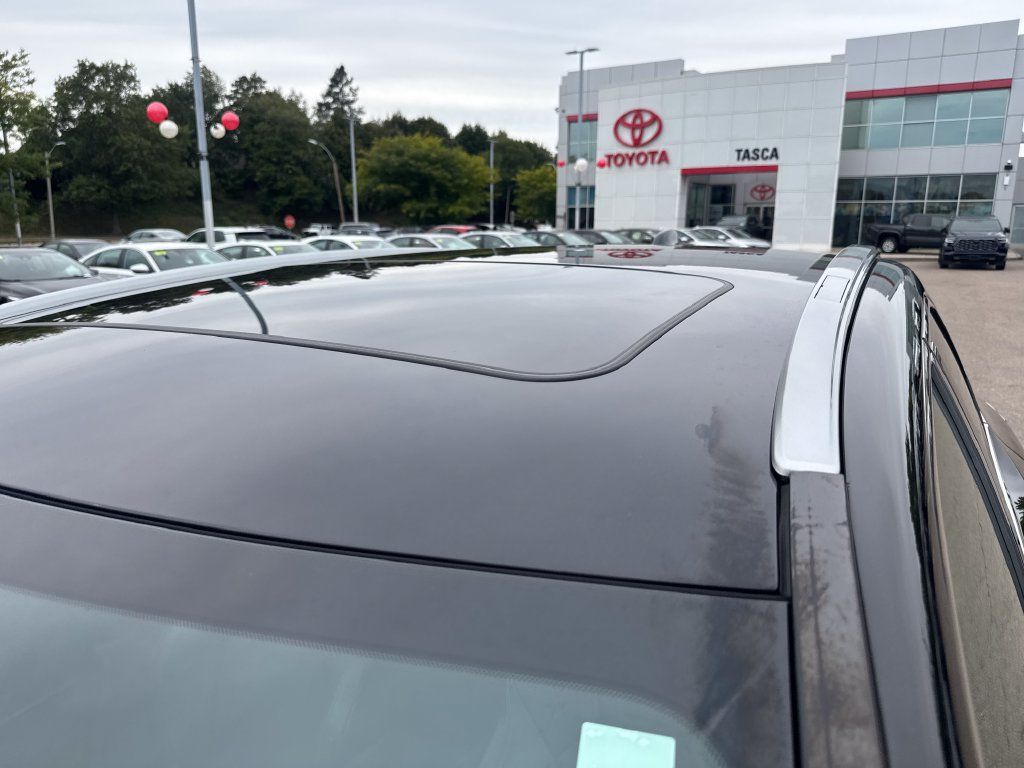 Used 2024 Lexus RX 350 Premium w/ Cold Area Package AWD/4WD image 44