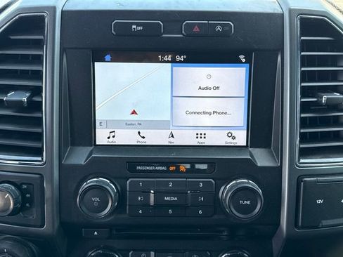 Used 2018 Ford F150 XLT w/ Equipment Group 302A Luxury AWD/4WD image 24