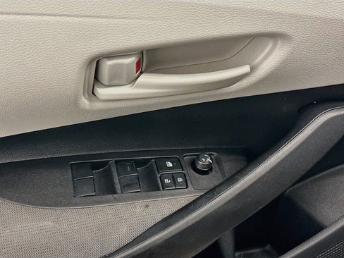 Used 2026 Toyota Corolla LE FWD image 15