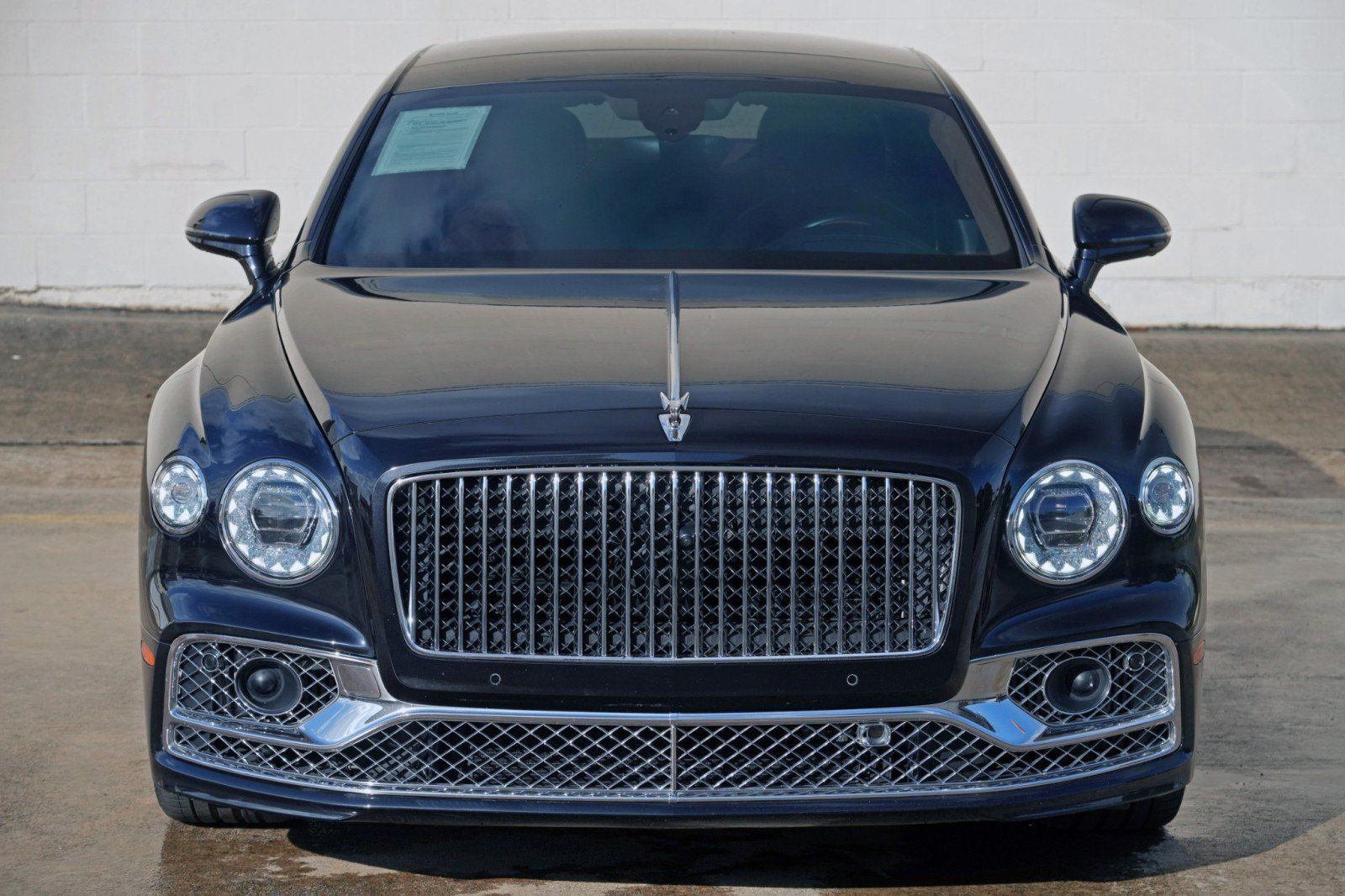 Used 2023 Bentley Flying Spur Azure AWD/4WD image 69
