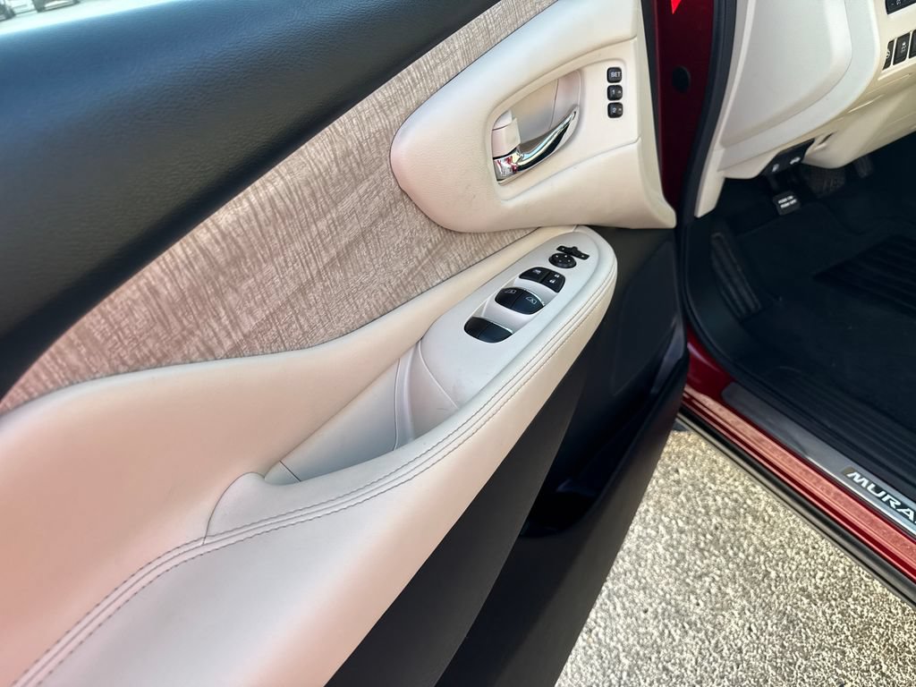Used 2024 Nissan Murano SL AWD/4WD image 14