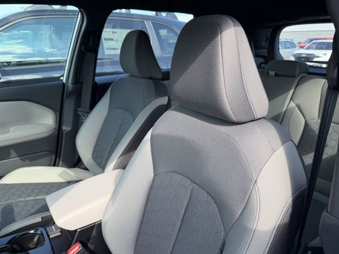 New 2026 Subaru Forester AWD/4WD image 12