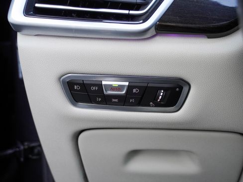 Used 2020 BMW X5 sDrive40i w/ Premium Package image 16