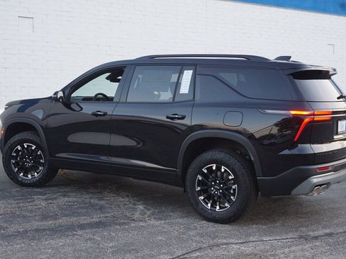 New 2026 Chevrolet Traverse Z71 w/ Driver Confidence Package image 8