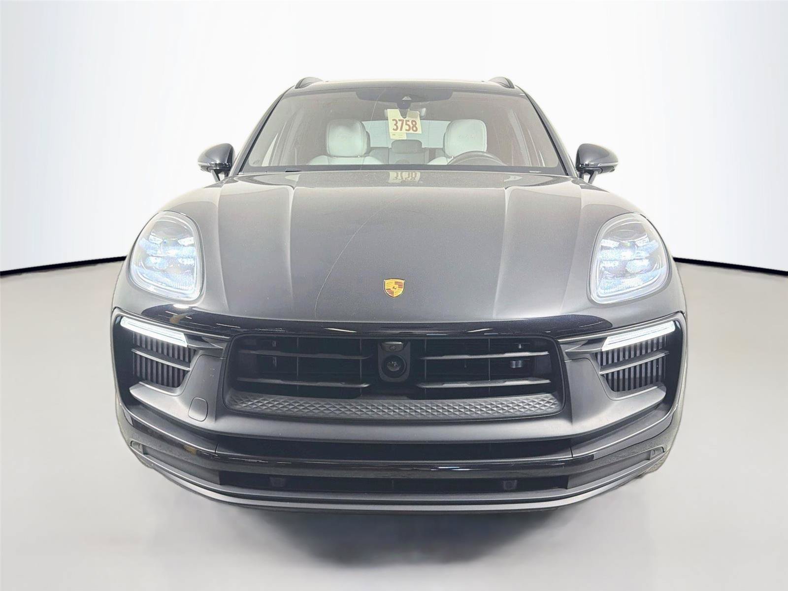 Certified 2026 Porsche Macan GTS AWD/4WD image 10