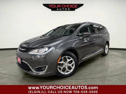 Used 2017 Chrysler Pacifica Touring-L Plus w/ Tire & Wheel Group