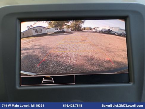 Used 2023 Chevrolet Equinox LT image 23