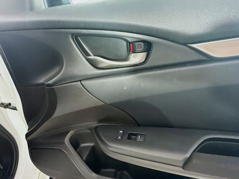 Used 2019 Honda Civic Sport image 35