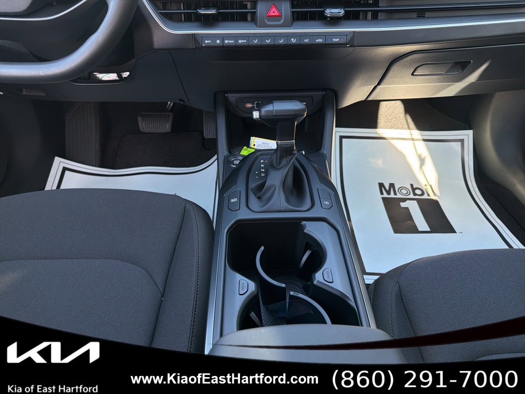 Used 2026 Kia K4 FWD image 24