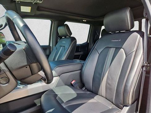 Used 2020 Ford F250 Platinum w/ FX4 Off-Road Package AWD/4WD image 17