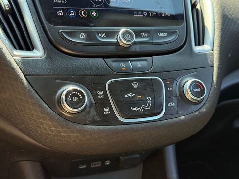 Used 2023 Chevrolet Malibu LS FWD image 12