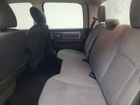 Used 2022 RAM 1500 Classic SLT image 18