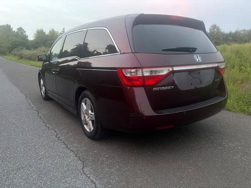 Used 2011 Honda Odyssey Touring image 5