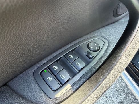 Used 2016 BMW X1 xDrive28i image 12