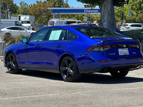 Used 2023 Honda Accord Sport image 6