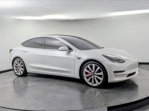 Used 2019 Tesla Model 3 Long Range image 9