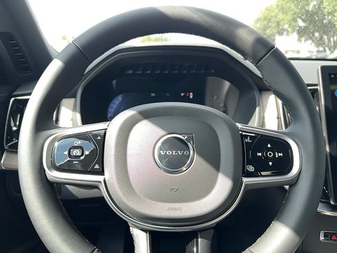 New 2026 Volvo XC90 B5 Core AWD/4WD image 20