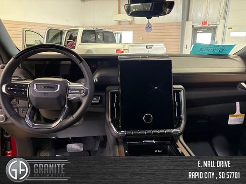 New 2026 GMC Yukon XL Denali w/ Advanced Technology Package AWD/4WD image 12