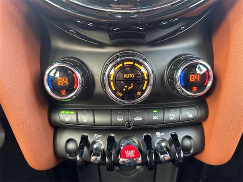 Used 2024 MINI Cooper Convertible w/ Signature Upholstery Package image 17