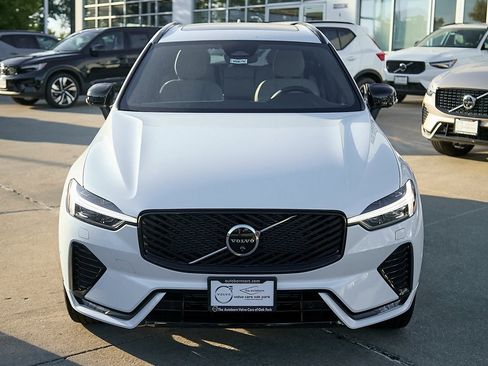 New 2026 Volvo XC60 B5 Plus w/ Protection Package Premier image 5