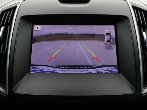 Used 2019 Ford Edge SEL w/ Equipment Group 201A image 29