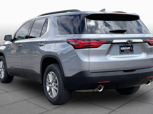 Used 2023 Chevrolet Traverse LT FWD image 12