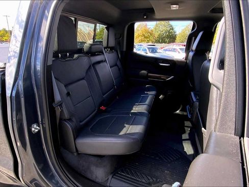 Used 2021 Chevrolet Silverado 1500 LT Trail Boss w/ Convenience Package II AWD/4WD image 20