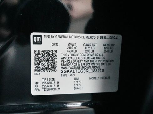 Used 2024 GMC Terrain SLE w/ LPO, Floor Liner Package AWD/4WD image 15