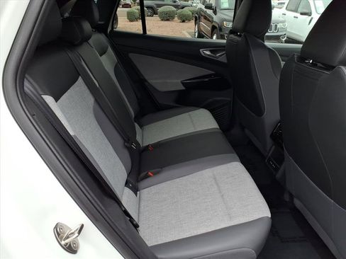 Used 2024 Volkswagen ID.4 2WD image 13