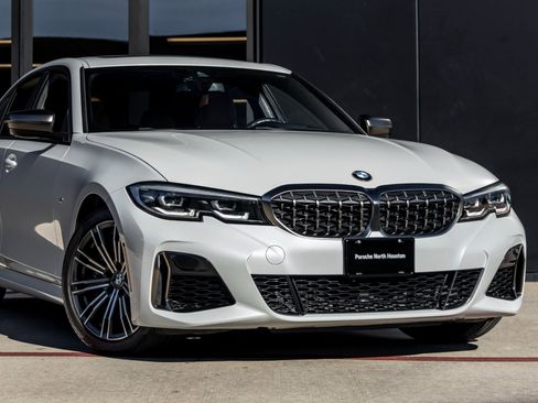 Used 2020 BMW M340i xDrive w/ Premium Package image 5