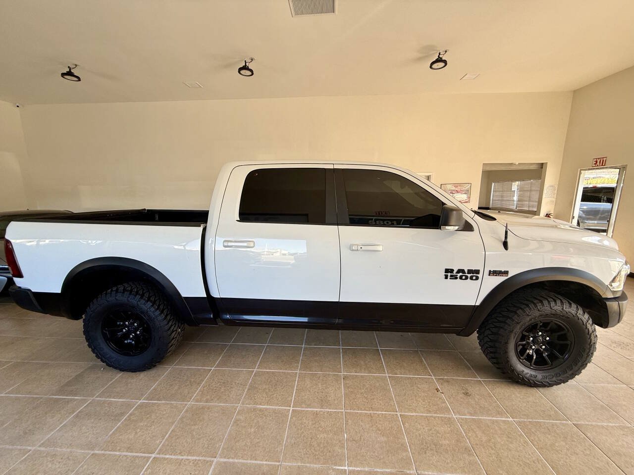 Used 2017 RAM 1500 Rebel w/ Luxury Group AWD/4WD image 4