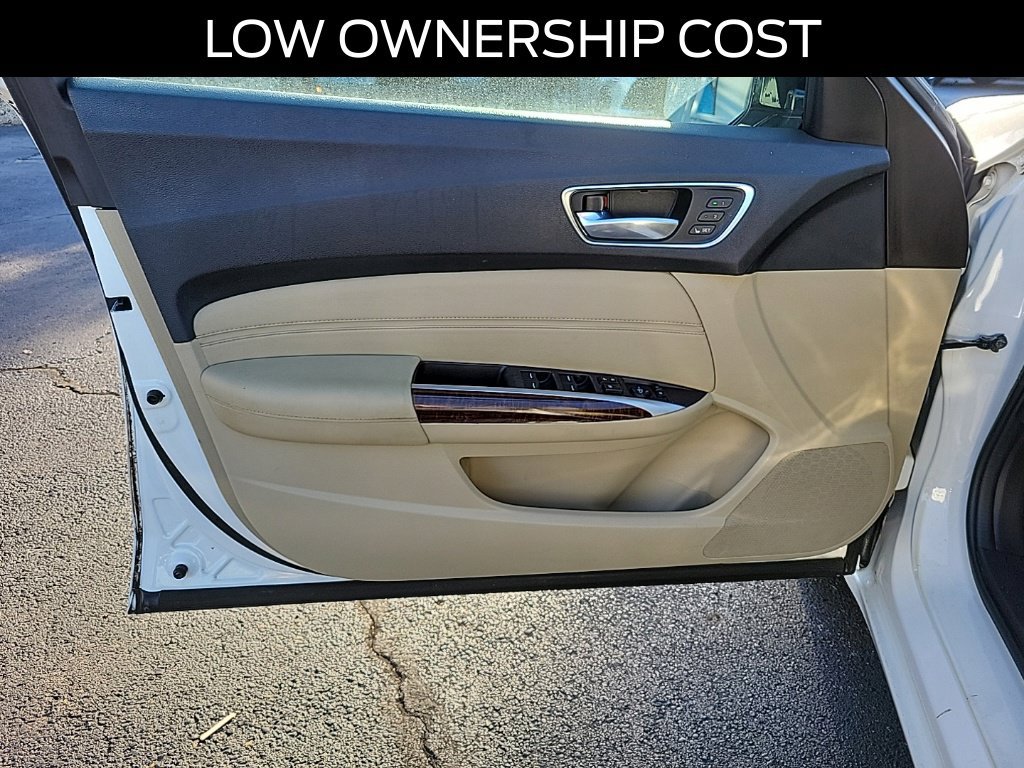 Used 2018 Acura TLX FWD image 25