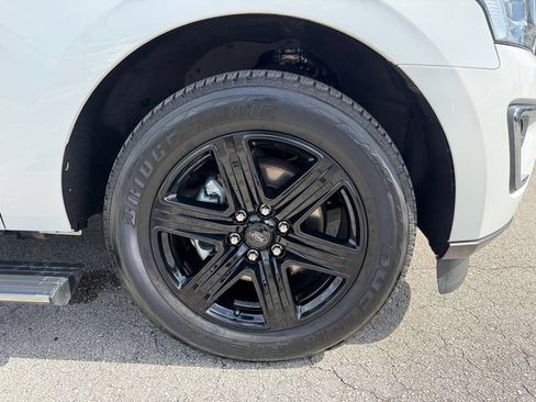 Used 2020 Ford Expedition Limited AWD/4WD image 21