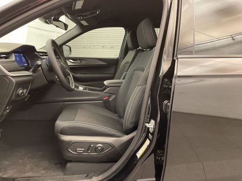 New 2026 Jeep Grand Cherokee L Laredo RWD image 14